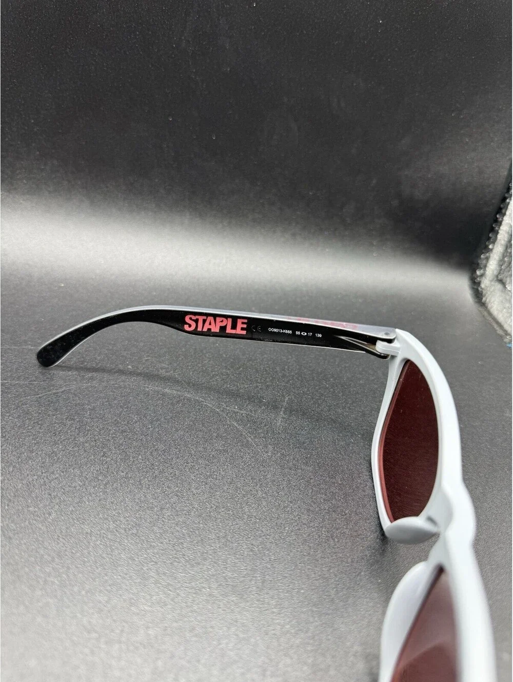 Oakley Frogskin Staple Matte Fog/Prizm Dark Golf Lenses  OO9013-K655